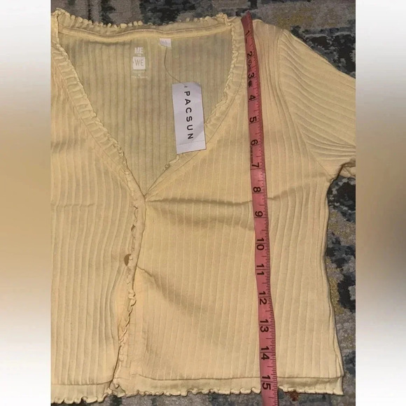 Me To We Pacsun Ribbed Button Front Yellow Crop Top Women’s Size M Stretch - Picture 6 of 6
